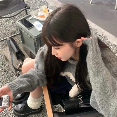 红颜酸泪